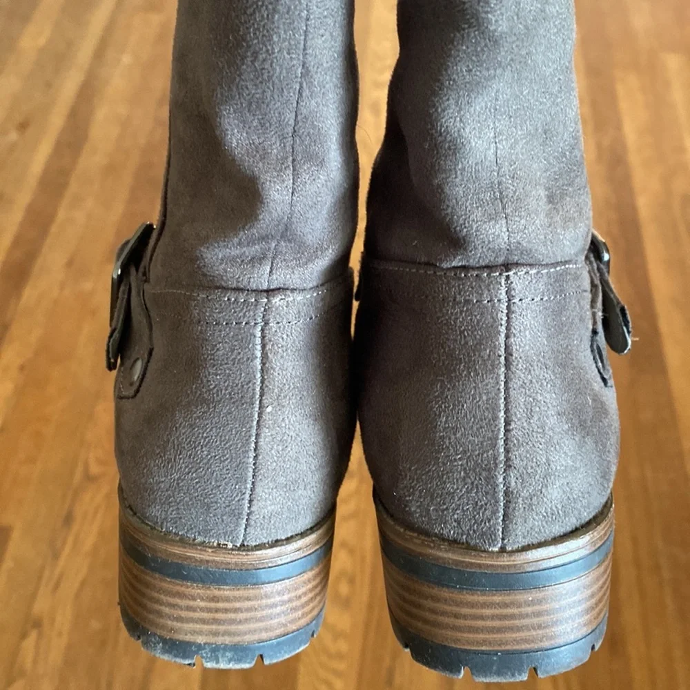 Kenneth Cole zip up boots - Picture 5 of 10
